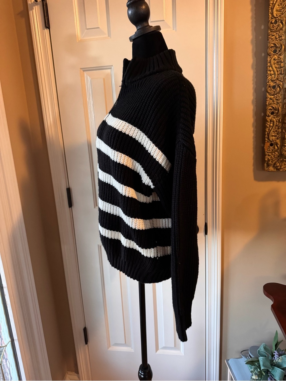 Sanctuary Sporty Striped Half-Zip Pullover Sweater - Black & White - Sz Medium - Picture 8 of 10